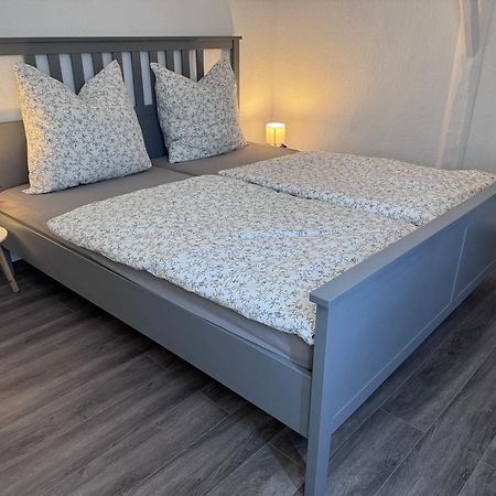 Ferienwohnung Direkt An Der Mosel Im Zentrum Von Zell 외부 사진